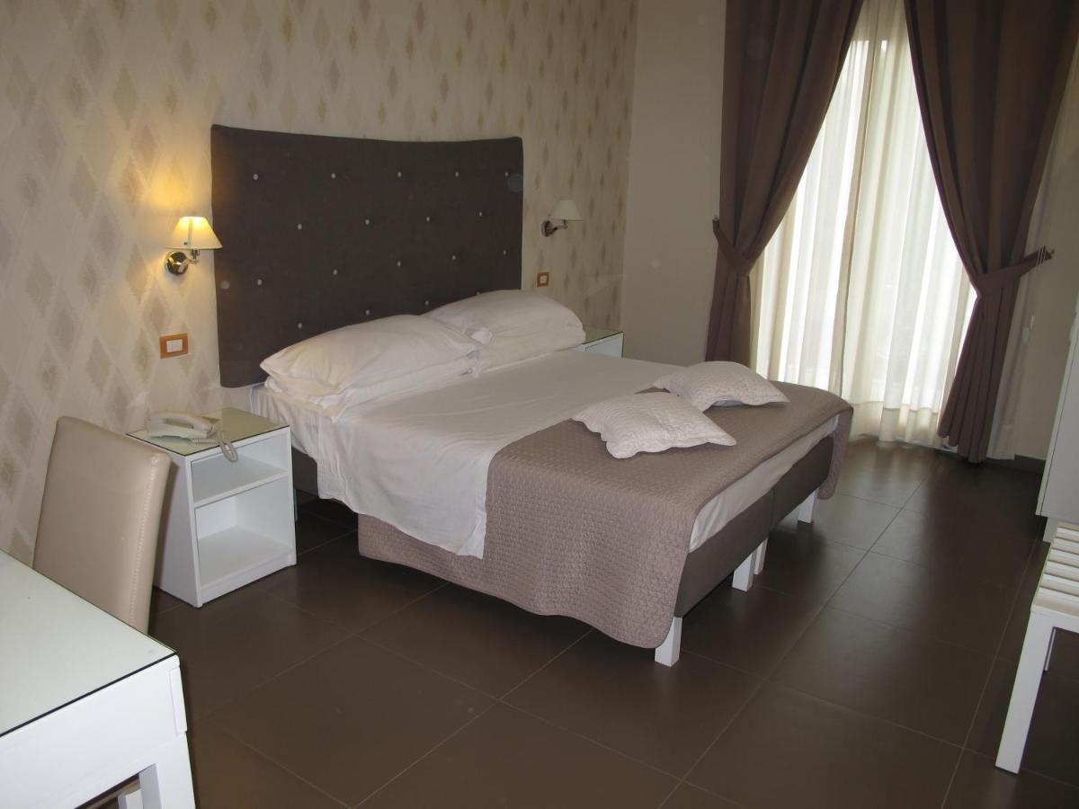 Hotel Club (Adults Only) Sant'Agnello Exteriör bild