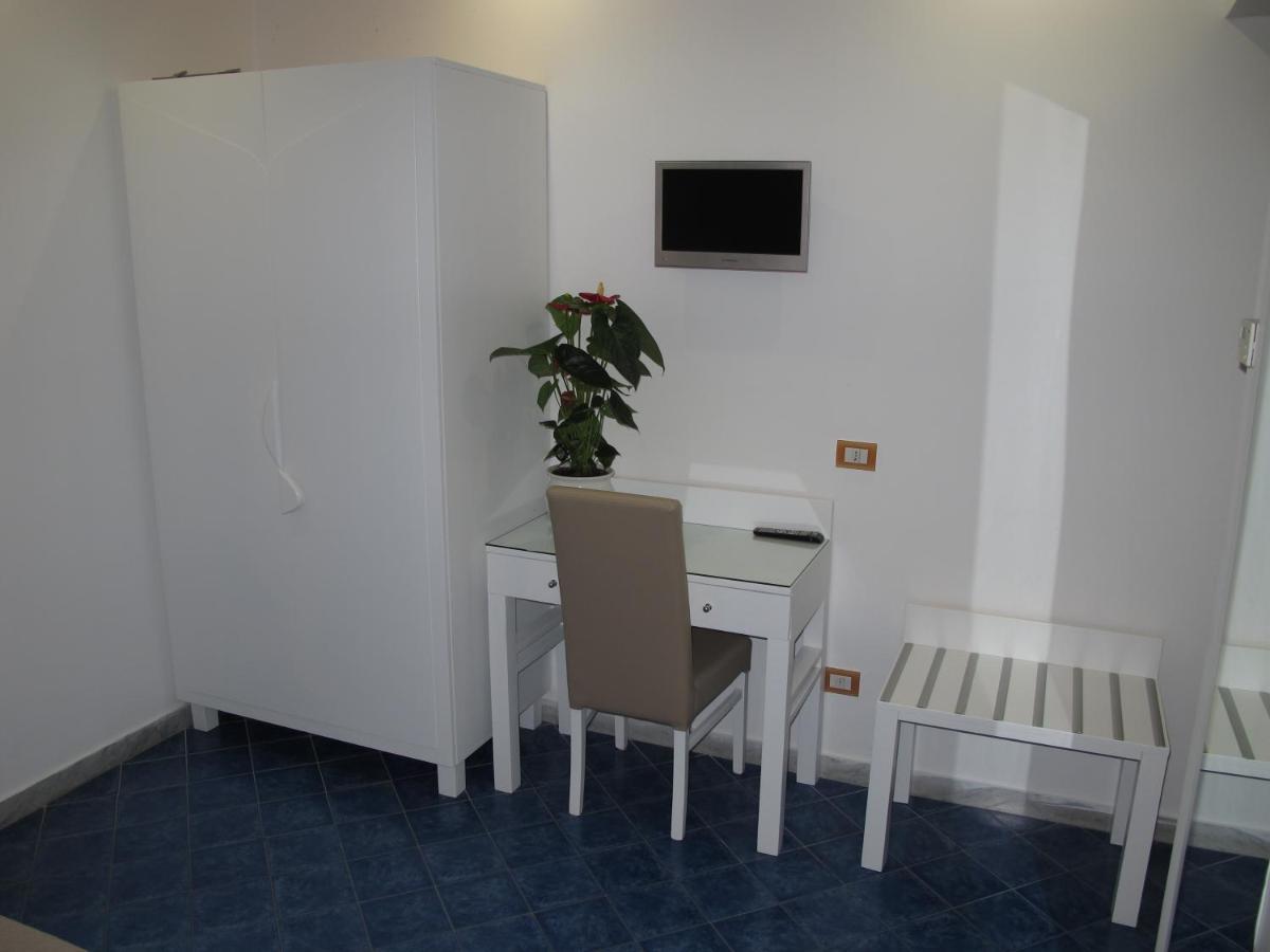 Hotel Club (Adults Only) Sant'Agnello Exteriör bild