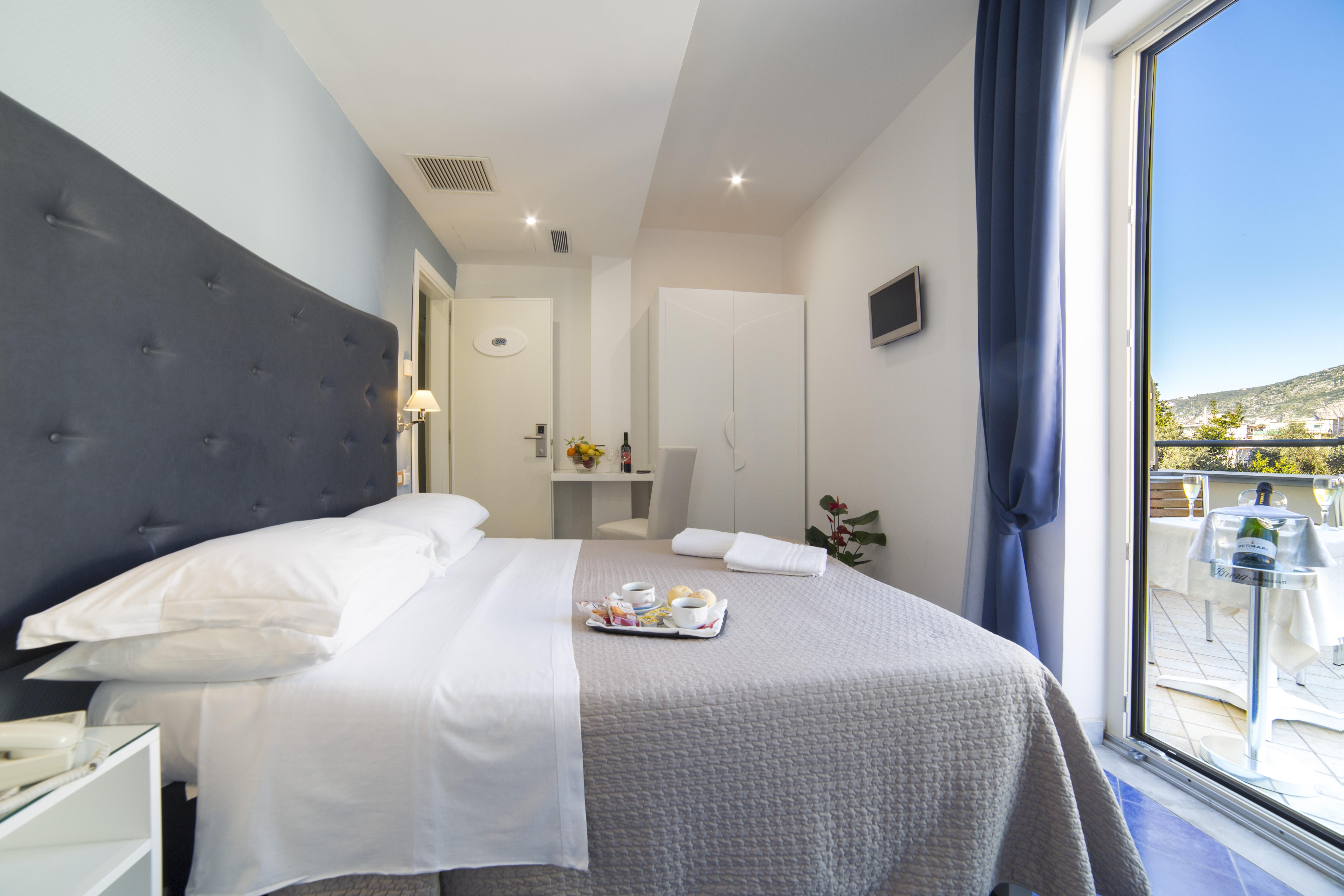 Hotel Club (Adults Only) Sant'Agnello Exteriör bild